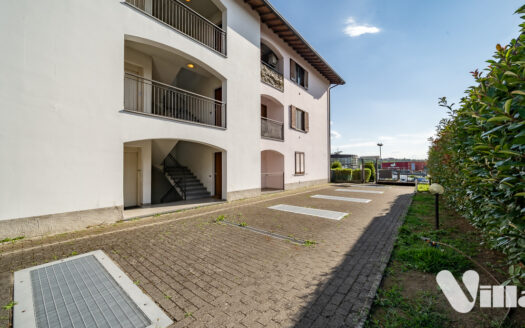 Appartamento con box auto