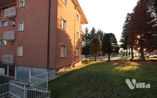 Appartamento ampio con box